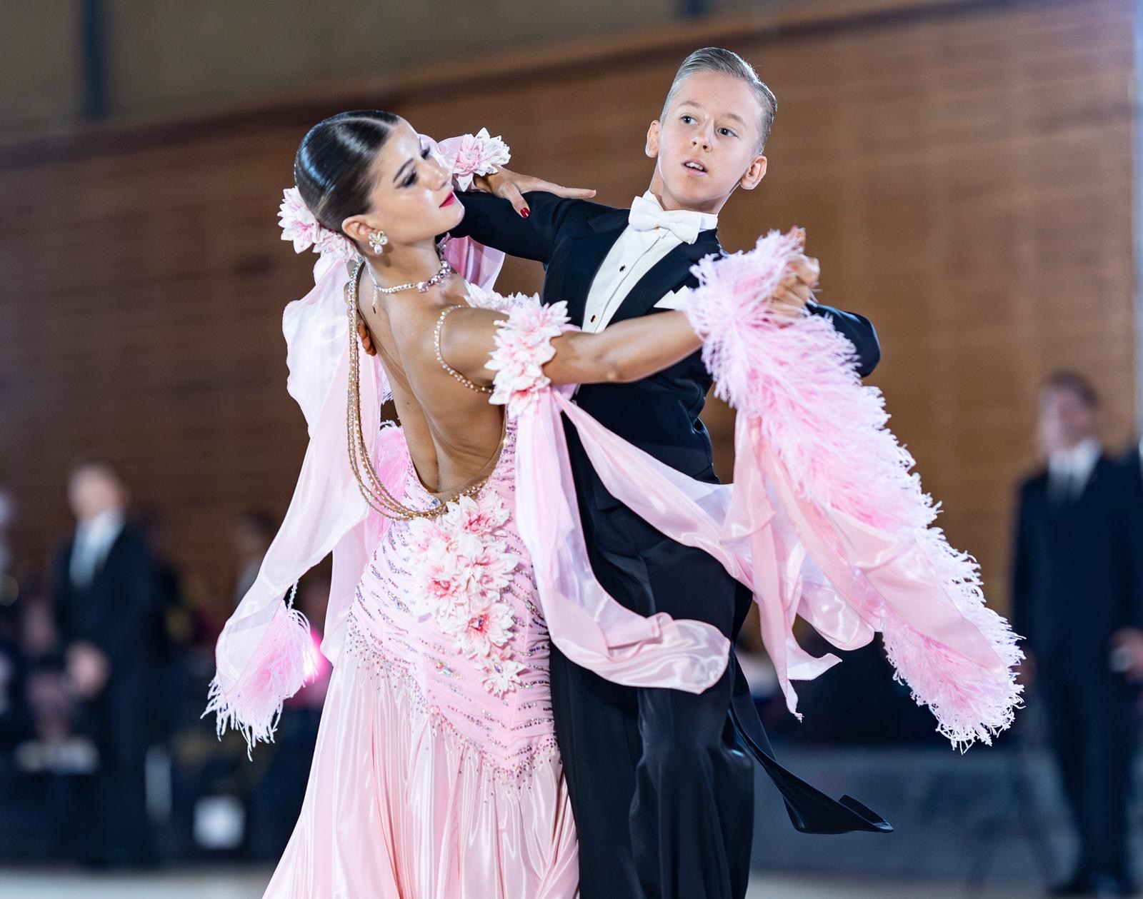 Sm 2025 Benjamin Cromvik Sienna Quinn Tiodans Par Junior